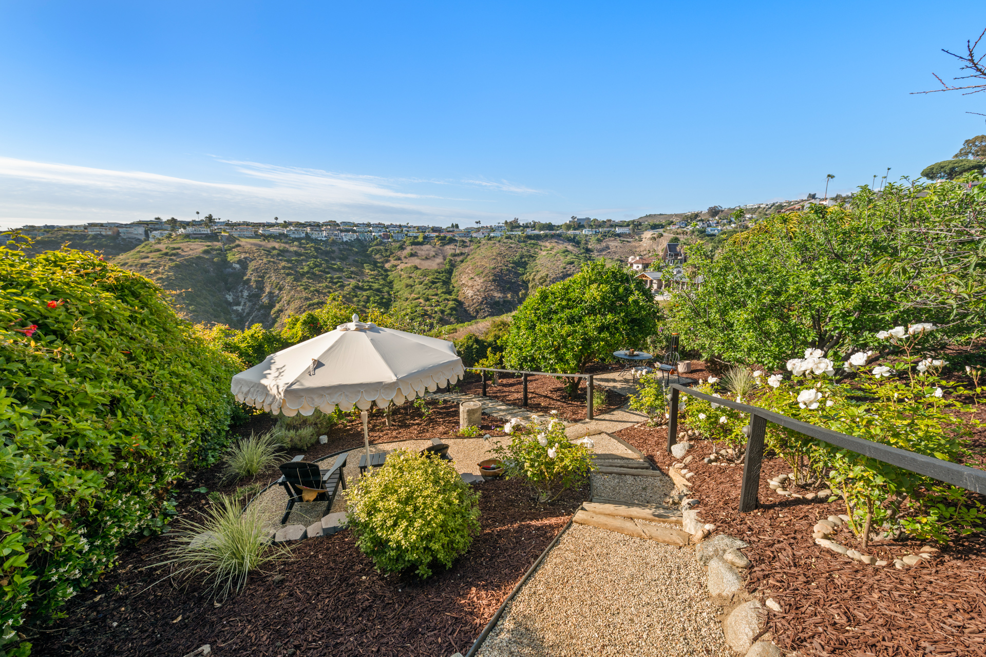 Garden Terrace & Seating