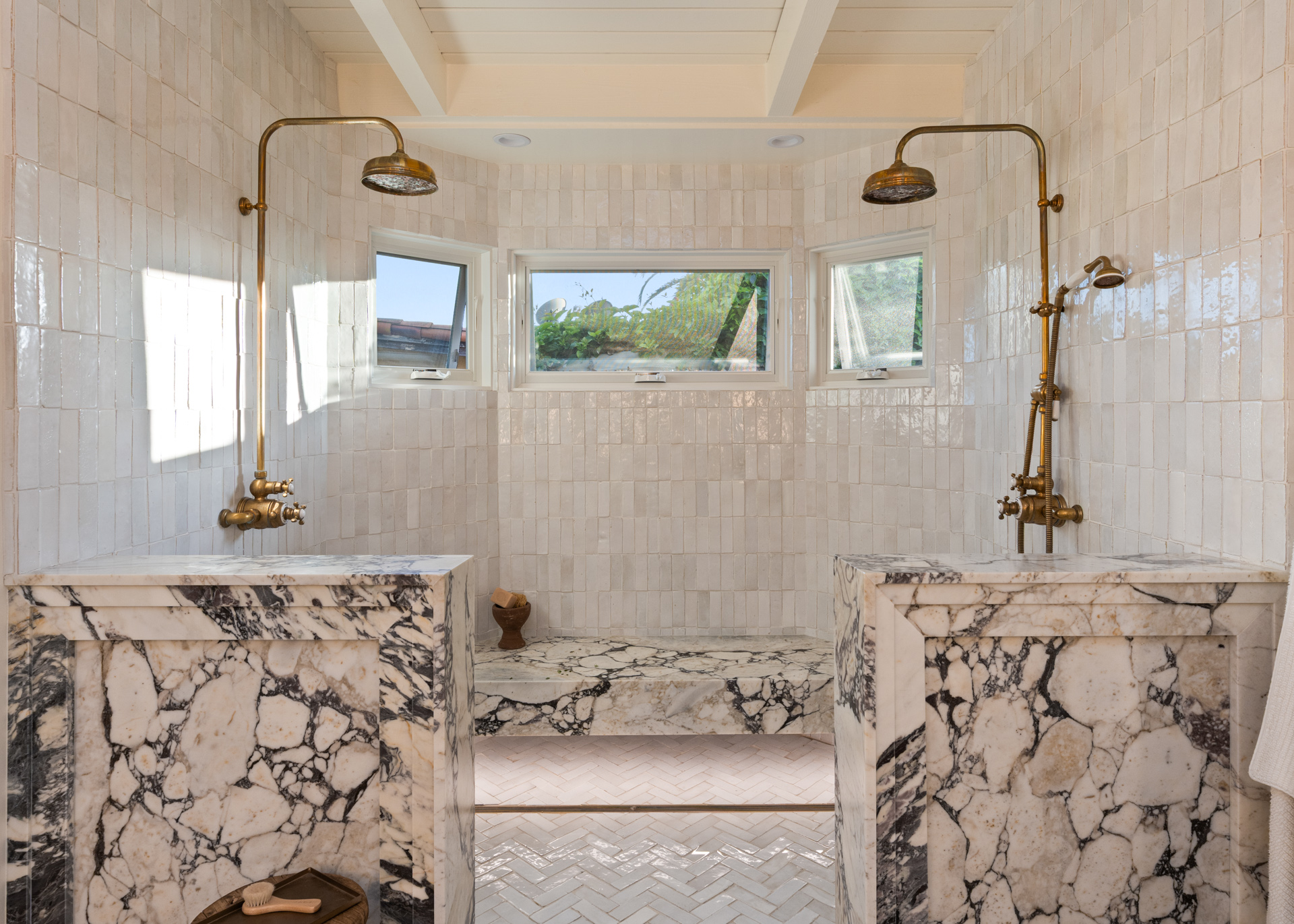 Spa Bath · Honed Marble